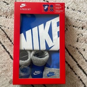 Nike 3-piece set